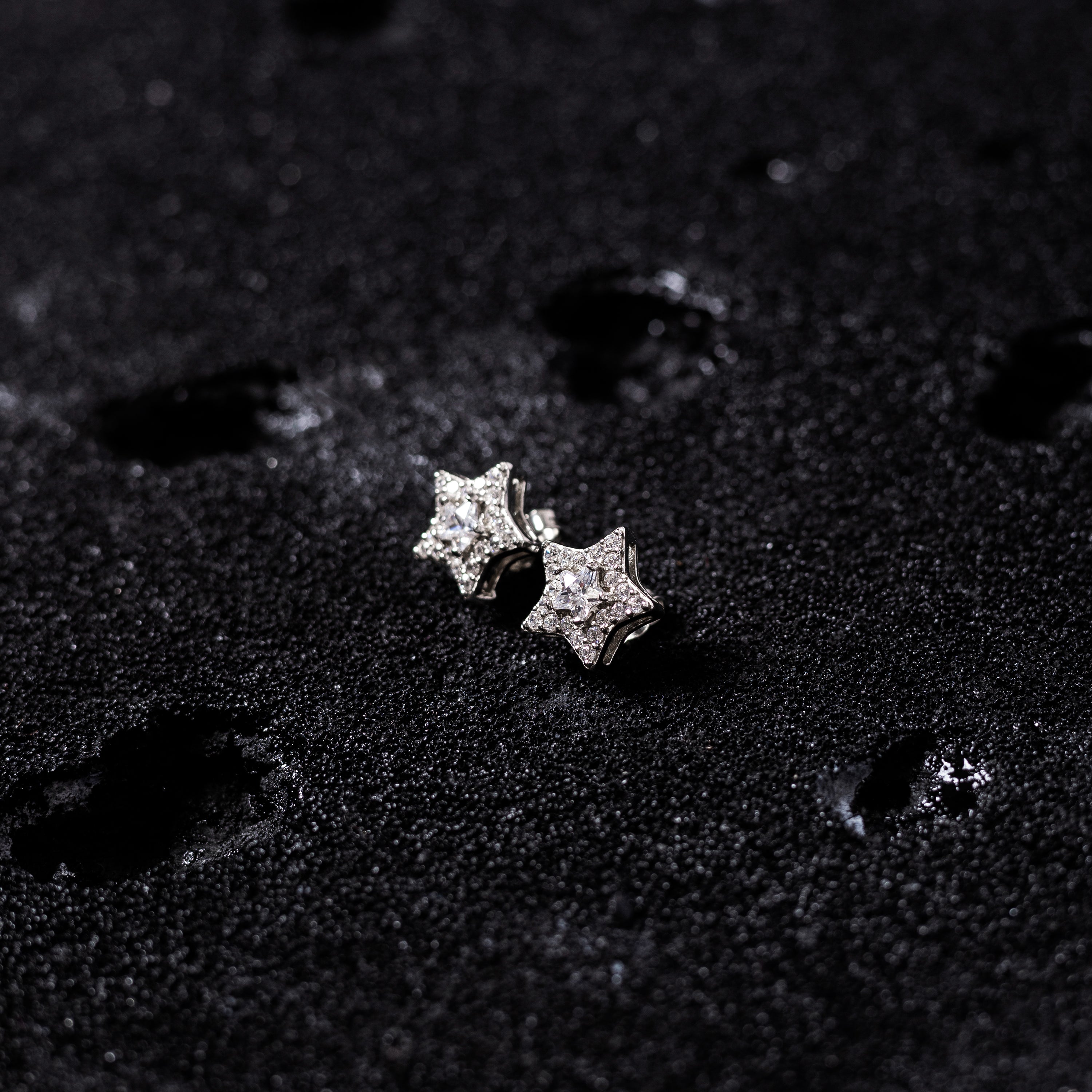 Elegant 92.5 sterling Silver stud earrings with white zorconium