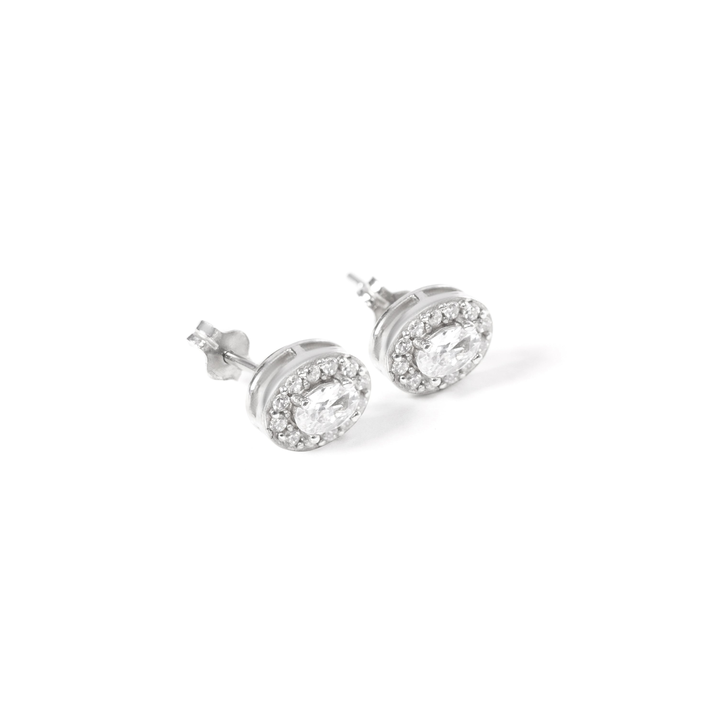 Elegant 92.5 sterling Silver stud earrings with white zorconium