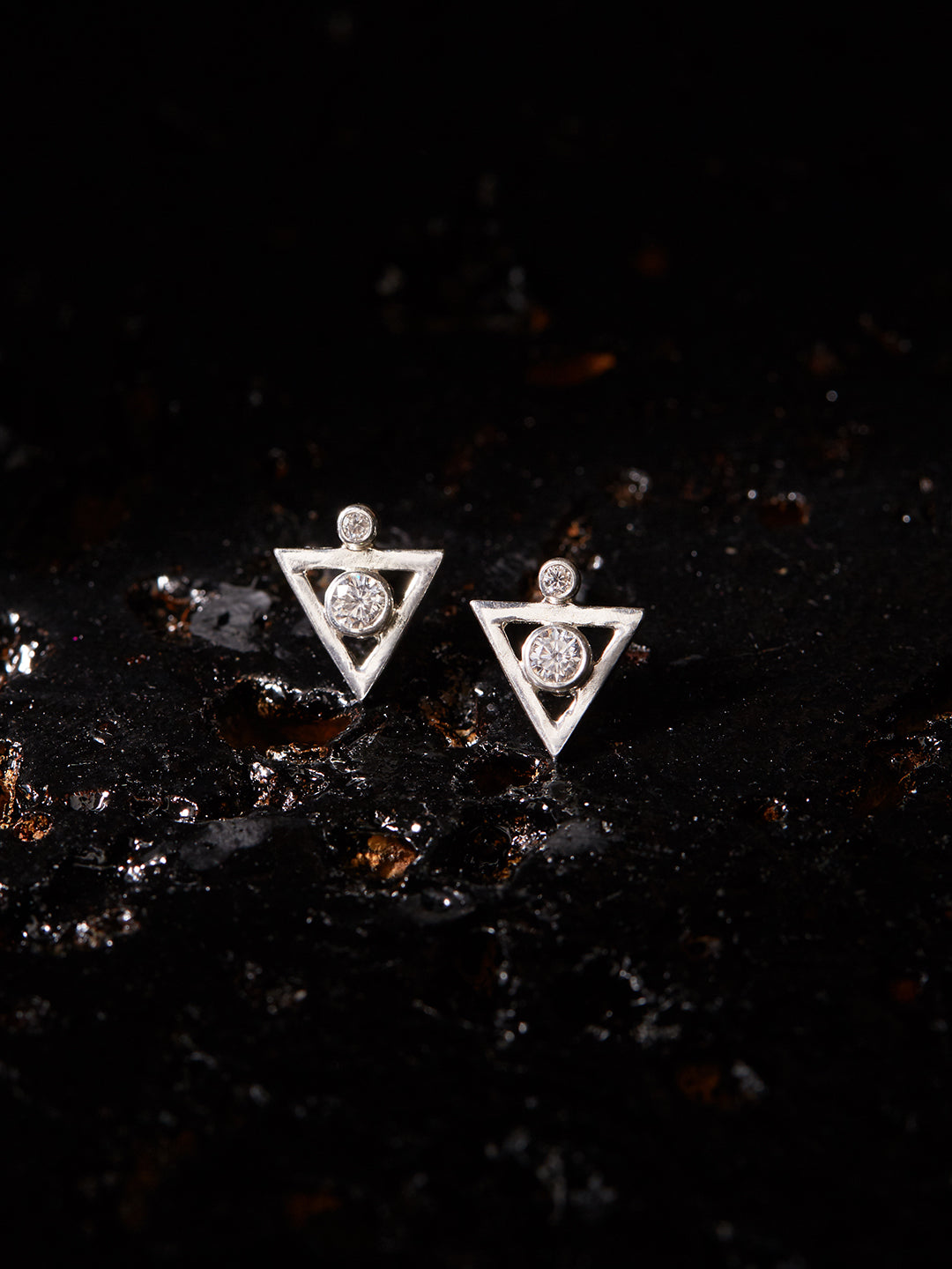 The Trinity stud earrings