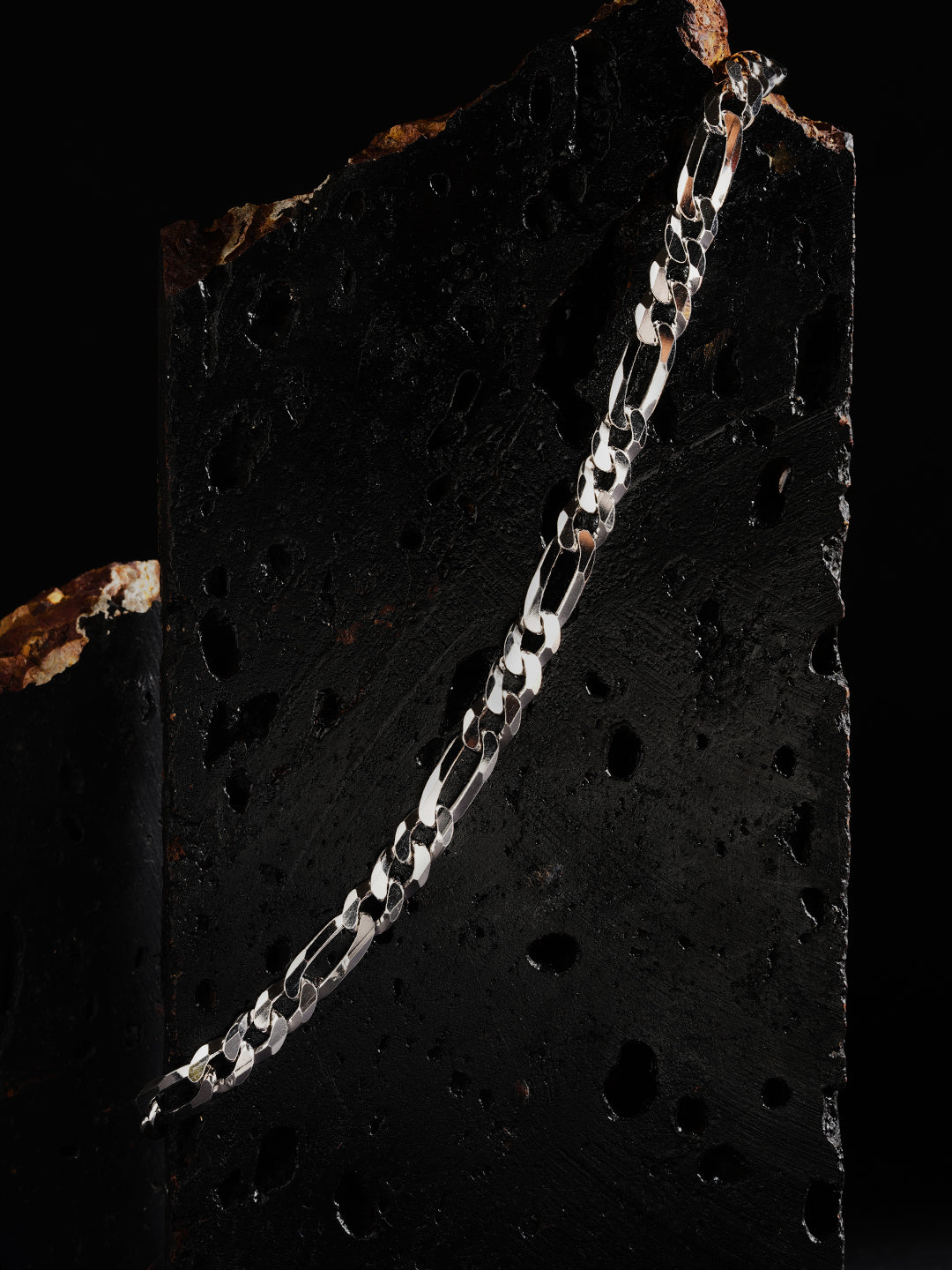 Chiseled Figaro Chain