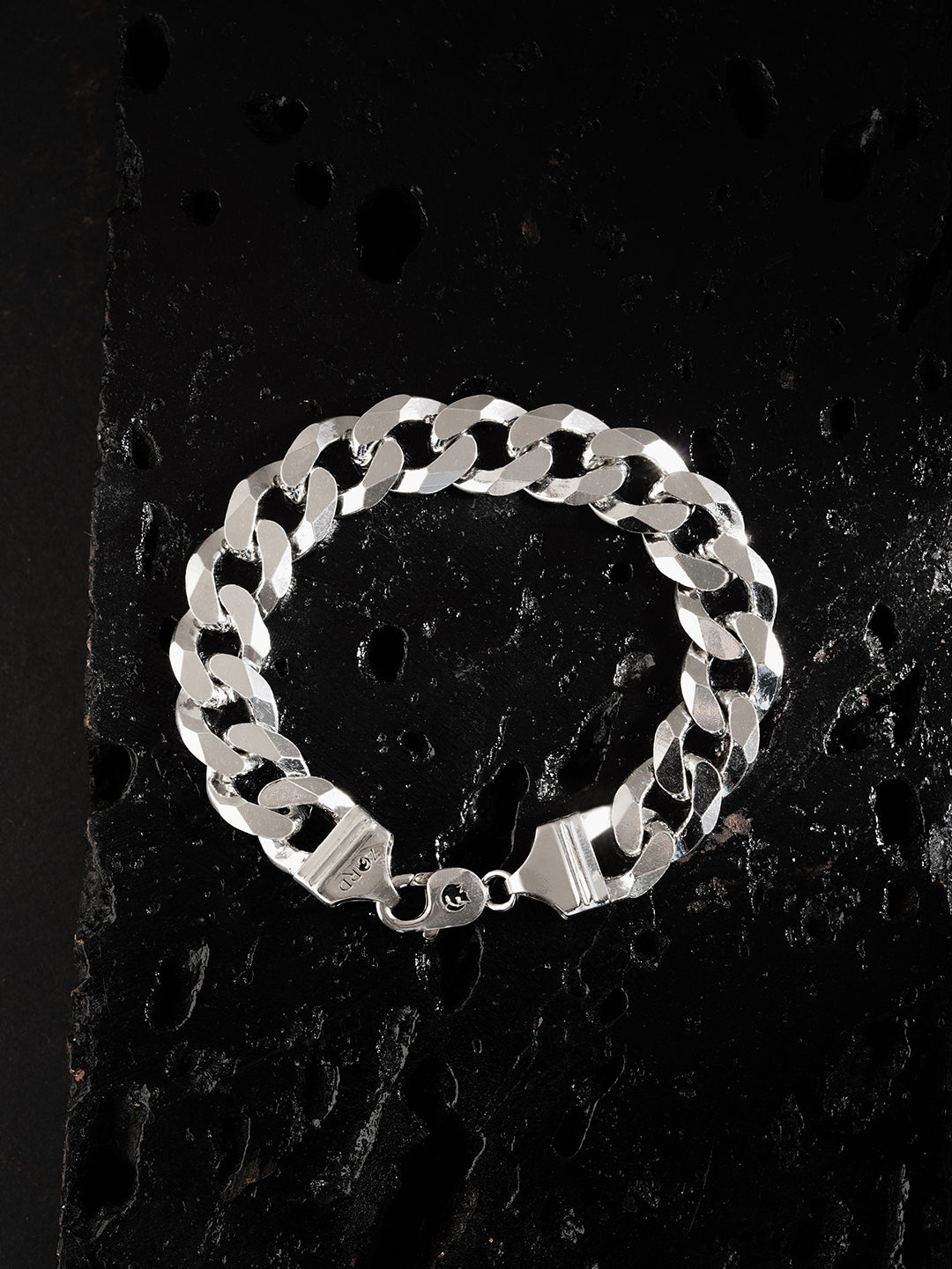 Chiseled Cuban Chain Bracelet