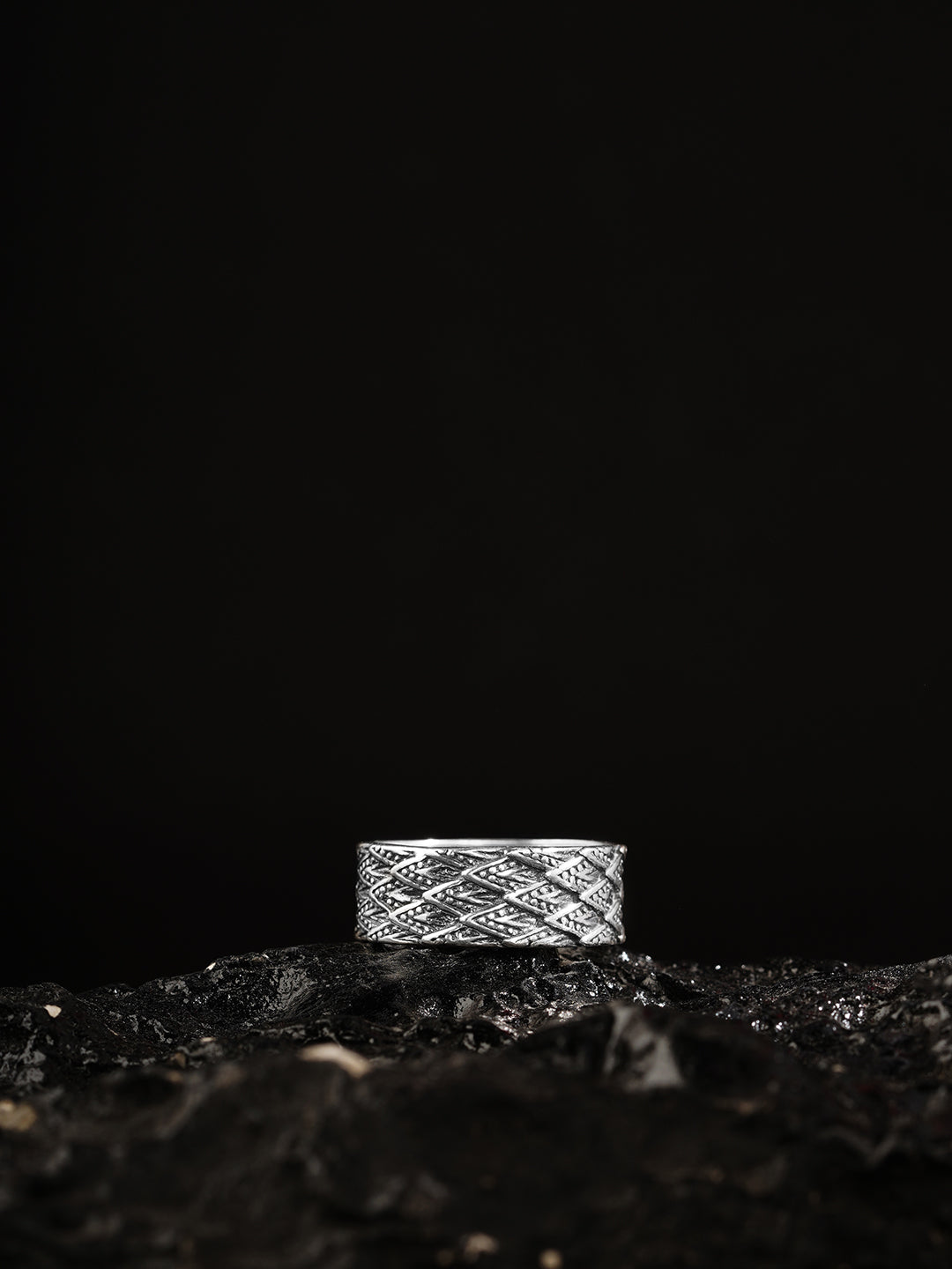 Rhombus Block Finger Ring