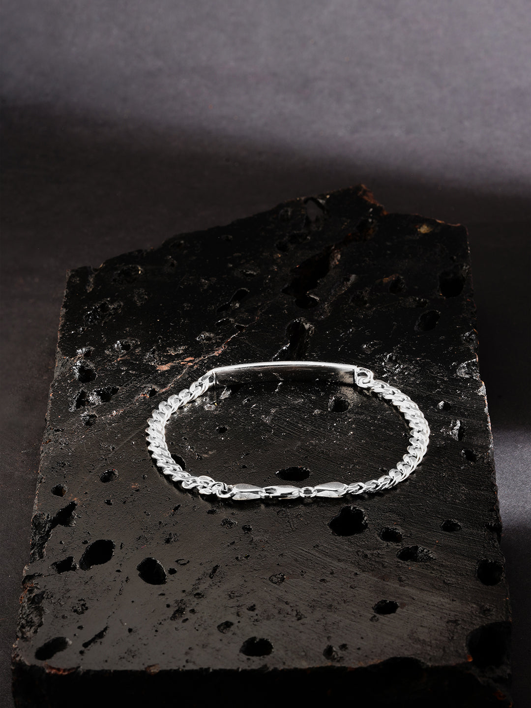 ID 925 Silver bracelet  with rhodium finish