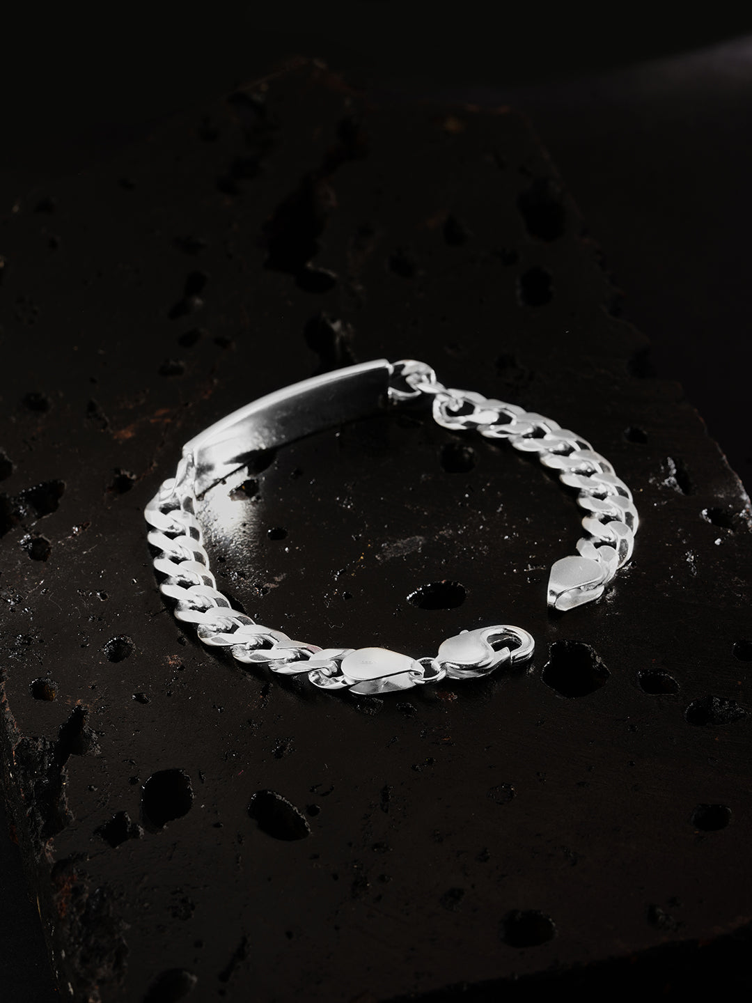 ID 925 Silver bracelet  with rhodium finish