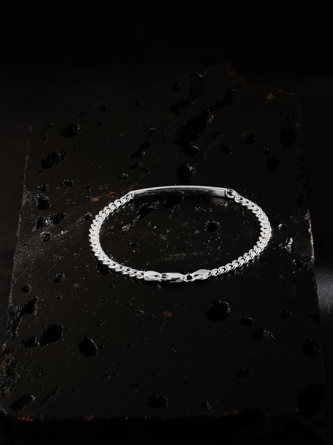 ID 925 Silver bracelet  with rhodium finish